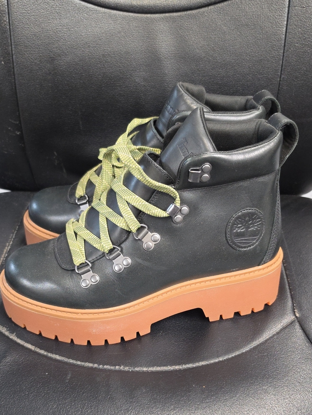 Timberland Black Leather Lace-Up Boots with Tan Lug Sole and Olive Laces